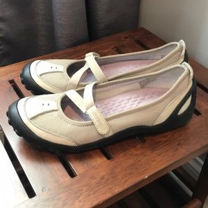 Clarks Privo Mary Jane Slip-on Shoes